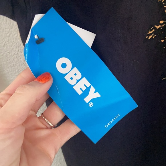 Obey floral globe black tee shirt mens short sleeve t-shirt small NWT - Picture 6 of 8